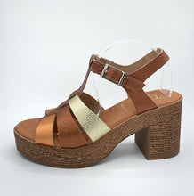 Load image into Gallery viewer, Tyche Sandal "Banjul"  metallic