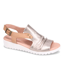 Load image into Gallery viewer, Django& Juliette Sandal "Madis" champagne