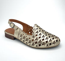 Load image into Gallery viewer, Kremara Shoe "Fiesta" gold