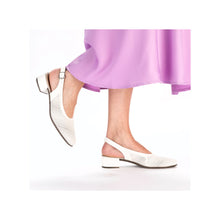 Load image into Gallery viewer, Rieker shoe "Louisa" sling back white