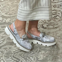 Load image into Gallery viewer, Tamara London Shoe "Pigeon" grey crush