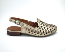 Load image into Gallery viewer, Kremara Shoe "Fiesta" gold