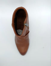 Load image into Gallery viewer, Everly Boot "Talia" brandy