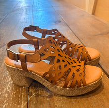 Load image into Gallery viewer, Tyche Sandal Meya