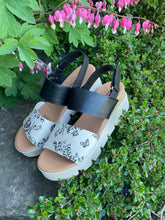 Load image into Gallery viewer, Django and Juliette Sandal "Runar"