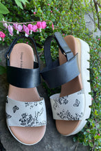 Load image into Gallery viewer, Django and Juliette Sandal "Runar"