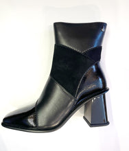 Load image into Gallery viewer, Aqua Flex Boot "Rachel" black