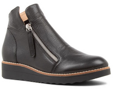 Load image into Gallery viewer, Django and Juliette Boot "Oh My" Black