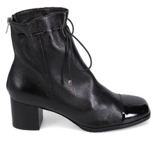 Load image into Gallery viewer, Django and Juliette "Valina" Boot black