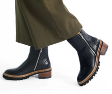 Load image into Gallery viewer, EOS boot "Lindira" black