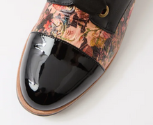 Load image into Gallery viewer, I Love Billy "Hannie" Shoe Floral/Patent