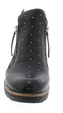Load image into Gallery viewer, Django and Juliette Boot "Oh My" black stud