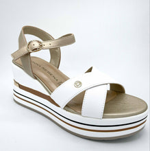 Load image into Gallery viewer, Donna Serena Sandal "Velvet"