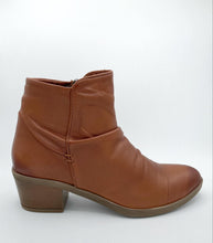 Load image into Gallery viewer, Everly Boot "Talia" brandy