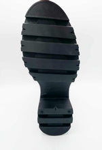 Load image into Gallery viewer, Aqua Flex Boot "Slick" Emerald Krinkle