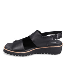 Load image into Gallery viewer, Django and Juliette Sandal "Kemma" black