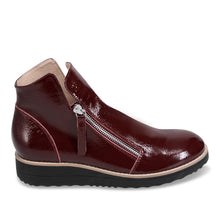 Load image into Gallery viewer, Django and Juliette Boot "Oh My" wine patent