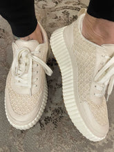 Load image into Gallery viewer, Tyche Sneaker &quot;Chloe&quot; beige

