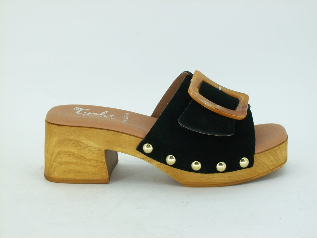Tyche Sandal 