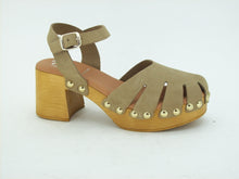 Load image into Gallery viewer, Tyche Sandal Houston

