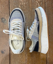 Load image into Gallery viewer, Tyche Sneaker &quot;Chloe&quot; blue
