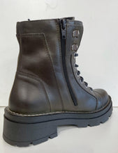 Load image into Gallery viewer, Chacal Boot &quot;Khaki&quot;

