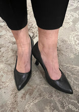 Load image into Gallery viewer, Piccadilly Shoe "Ellie"
