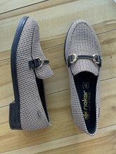 Load image into Gallery viewer, Rieker Shoe &quot;Meg 2&quot; plaid
