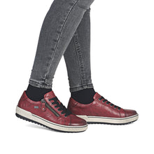 Load image into Gallery viewer, Remonte Sneaker &quot;Octavia&quot; red
