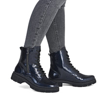 Load image into Gallery viewer, Remonte Boot &quot;Ocean&quot; midnight navy
