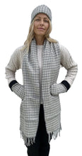 Load image into Gallery viewer, Heritage Handcrafted Woollens- Luxe-Lined Scarf- grey houndstooth
