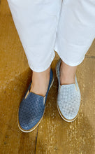Load image into Gallery viewer, Kremara Shoe "BeBee"

