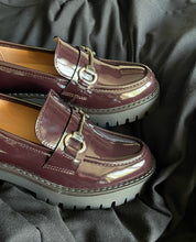 Load image into Gallery viewer, Taxi Shoe "Jess" Bordeaux
