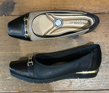 Load image into Gallery viewer, Piccadilly Shoe "Beatrix" taupe
