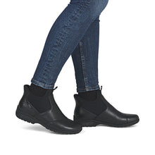 Load image into Gallery viewer, Rieker Boot "Taylor" black
