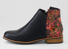 Load image into Gallery viewer, I Love Billy Boot "Horson"  Floral
