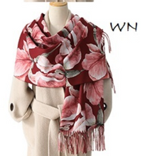 Load image into Gallery viewer, Winter Scarf "Magnolia" 2 colours
