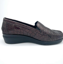 Load image into Gallery viewer, IMAC Shoe &quot;Brandy&quot; bordeaux
