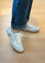 Load image into Gallery viewer, Ateliers Sneaker "Vania"
