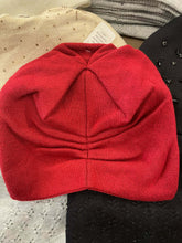 Load image into Gallery viewer, The Pre-Slouched Beanie Hat 4
