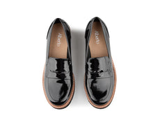 Load image into Gallery viewer, Alberto Loafer &quot;Pamela&quot; black patent
