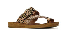 Load image into Gallery viewer, Los Cabos Sandal &quot;Bria&quot; Cheetah
