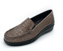 Load image into Gallery viewer, IMAC Shoe "Brandy" bronze
