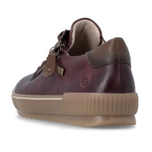 Load image into Gallery viewer, Remonte Sneaker "Octavia" wine red
