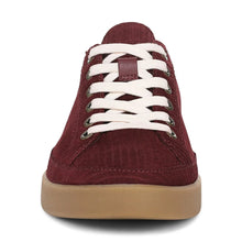 Load image into Gallery viewer, Vionic Sneaker &quot;Winnny&quot; cherry suede

