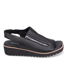 Load image into Gallery viewer, Django and Juliette Sandal "Kemma" black
