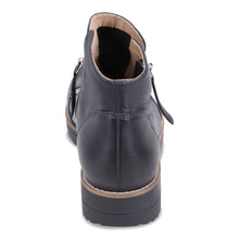 Load image into Gallery viewer, Django and Juliette Boot &quot;Oh My&quot; navy
