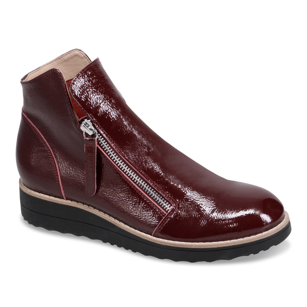 Django and Juliette Boot 