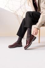 Load image into Gallery viewer, Remonte Shoe "Mira" Wine Red
