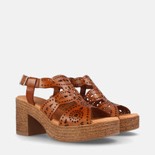 Load image into Gallery viewer, Tyche Sandal &quot;Bega&quot; tan
